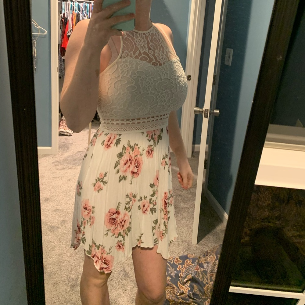 Rue 21 white floral dress